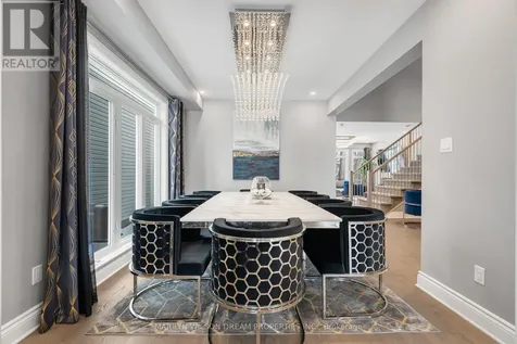 43 Angel Heights Ottawa ON K2S 2N2
