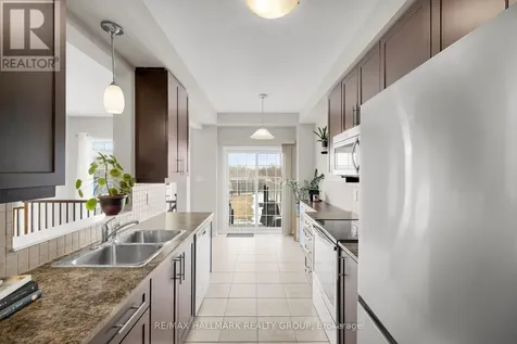 132 Laramie Crescent Ottawa ON K2J 5Z8