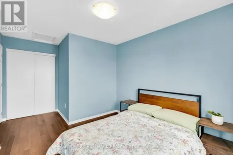 132 Laramie Crescent Ottawa ON K2J 5Z8
