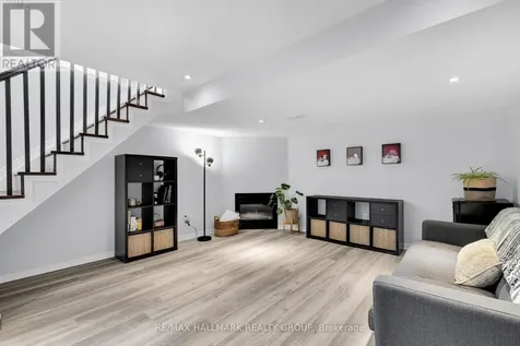 132 Laramie Crescent Ottawa ON K2J 5Z8