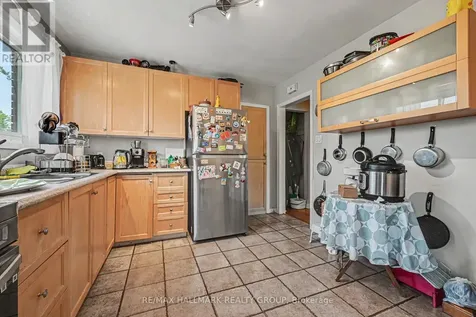 296 Britannia Road Ottawa ON K2B 5X4