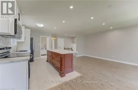 51 Coach Hill Drive Kitchener ON N2E 1N7