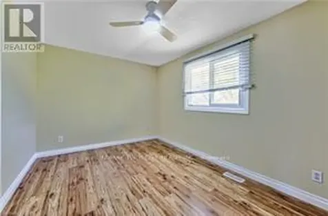 37 Gottscheer Court Kitchener ON N2M 3L3