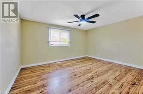 37 Gottscheer Court Kitchener ON N2M 3L3