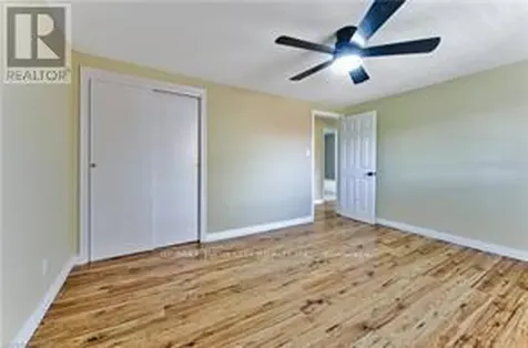 37 Gottscheer Court Kitchener ON N2M 3L3