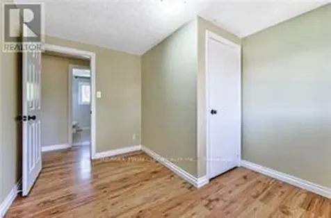 37 Gottscheer Court Kitchener ON N2M 3L3
