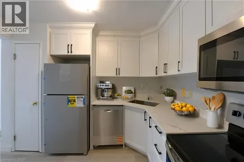 1247 Huron Street London ON N5Y 4X7