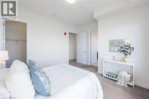 40 Esplanade Lane Grimsby ON L3M 0G9