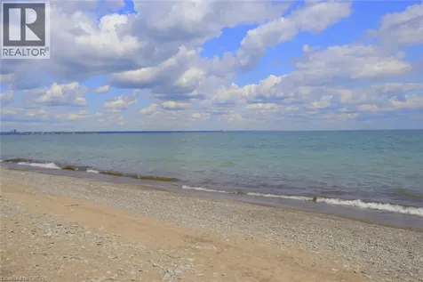 1060 Beach Boulevard Hamilton ON L8H 6Z4