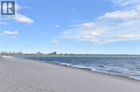 1060 Beach Boulevard Hamilton ON L8H 6Z4