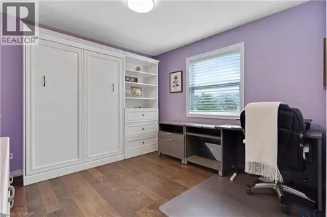 35 Coopershawk Street Kitchener ON N2K 4J7