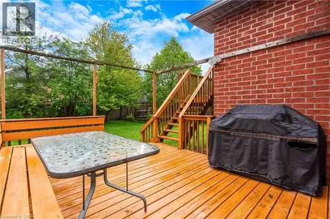 35 Coopershawk Street Kitchener ON N2K 4J7