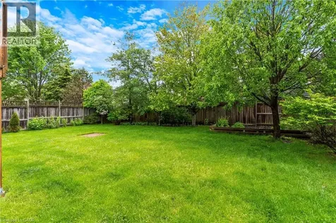 35 Coopershawk Street Kitchener ON N2K 4J7