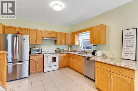 35 Coopershawk Street Kitchener ON N2K 4J7