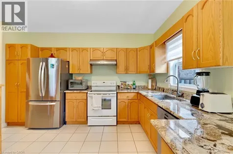 35 Coopershawk Street Kitchener ON N2K 4J7