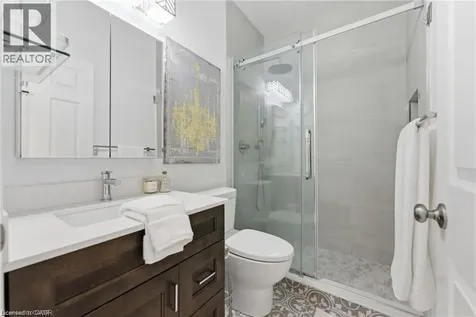 262 Dundas Street East Waterdown ON L8B 1A9