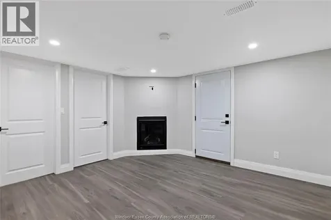 35 Victoria Street Amherstburg ON N9V 4B1