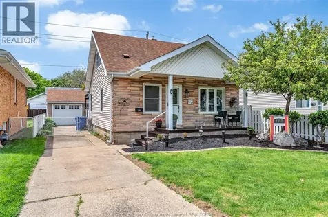 1857 Central Avenue Windsor ON N8W 4H6