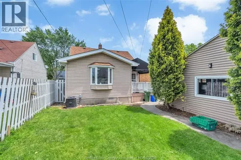 1857 Central Avenue Windsor ON N8W 4H6