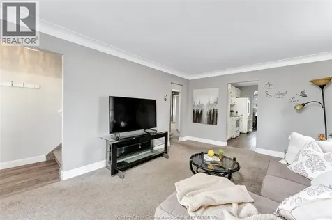 1857 Central Avenue Windsor ON N8W 4H6