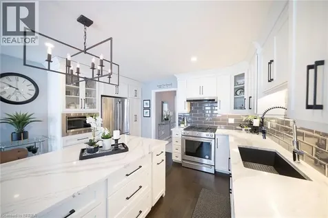 261 Schooner Drive Port Dover ON N0A 1N0