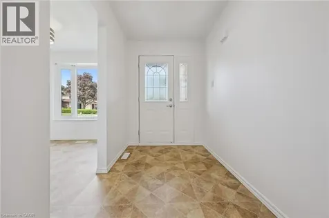 2432 Malcolm Crescent Burlington ON L7P 3Y4