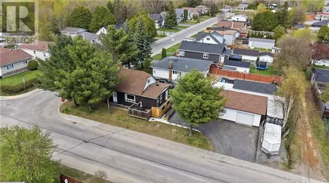 95 O'donaghue Drive Garson ON P3L 1E2