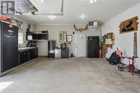 95 O'donaghue Drive Garson ON P3L 1E2