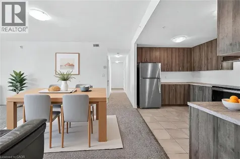 5 Hamilton Street North Waterdown ON L8B 2A4