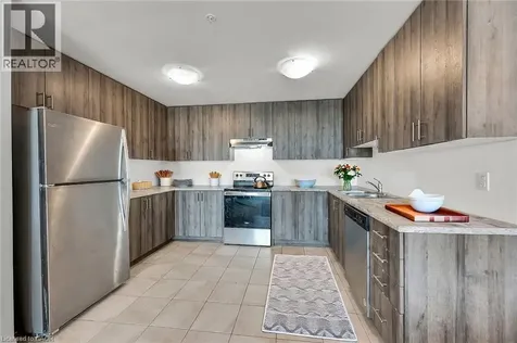 5 Hamilton Street North Waterdown ON L8B 2A4