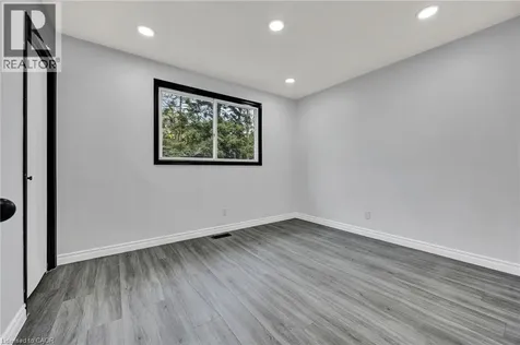 246 Hillcrest Road Cambridge ON N3H 1B2