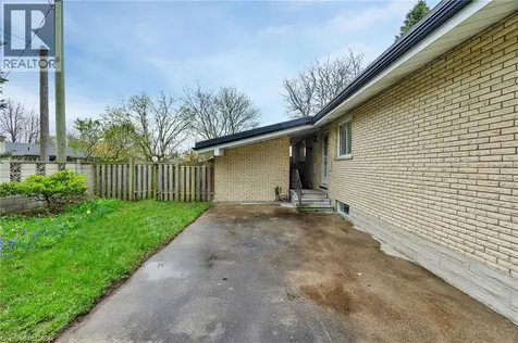 246 Hillcrest Road Cambridge ON N3H 1B2
