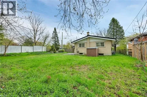 246 Hillcrest Road Cambridge ON N3H 1B2