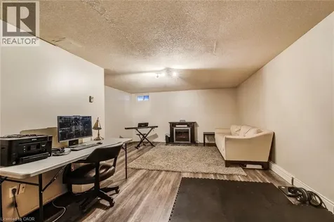 1093 Nellis Street Woodstock ON N4T 1P5