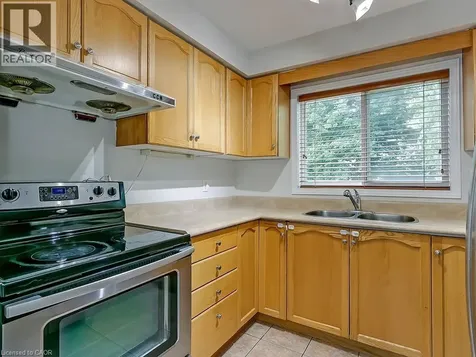 1310 Blanshard Drive Burlington ON L7M 4S3