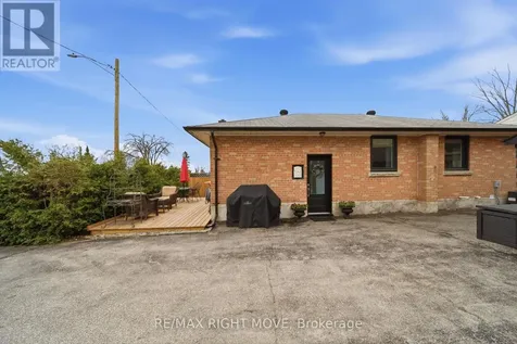 84 Brant Street West Orillia ON L3V 3N9