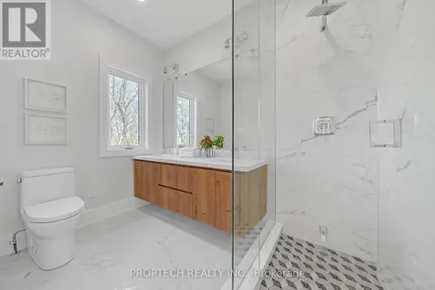 6030 Hillsdale Drive Whitchurch-stouffville ON L4A 3B8
