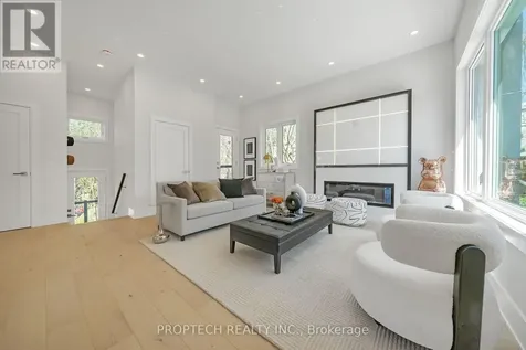 6030 Hillsdale Drive Whitchurch-stouffville ON L4A 3B8