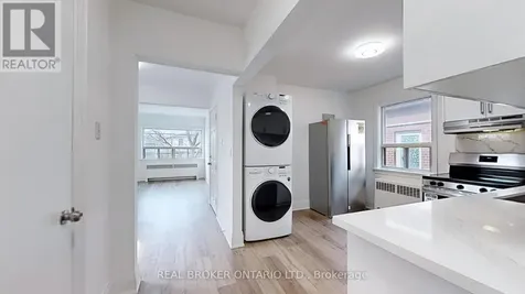 451 Donlands Avenue Toronto (east York) ON M4J 3S4