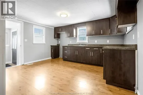 23 Degge Street Chatham ON N7M 4X3