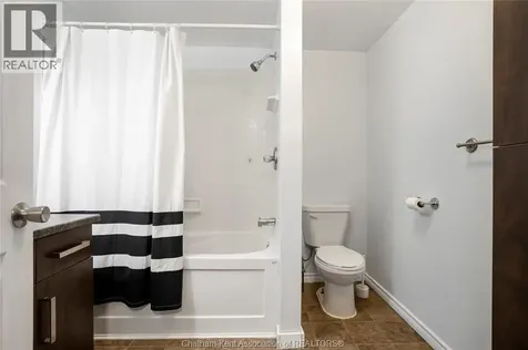 23 Degge Street Chatham ON N7M 4X3