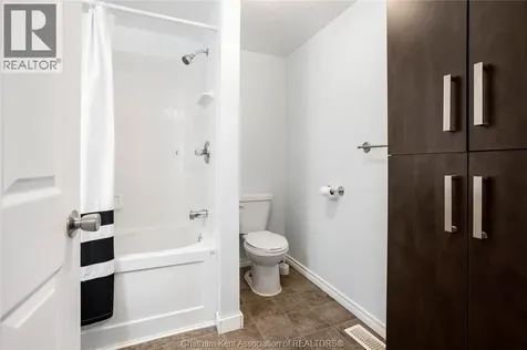 23 Degge Street Chatham ON N7M 4X3