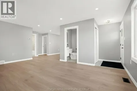 7 Oxley Drive Chatham ON N7L 2K5