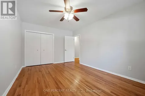 933 Kincaid Court Ottawa ON K1V 6N7
