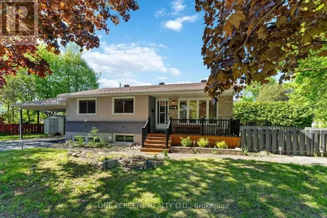 933 Kincaid Court Ottawa ON K1V 6N7