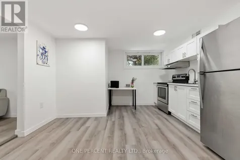 933 Kincaid Court Ottawa ON K1V 6N7