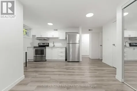 933 Kincaid Court Ottawa ON K1V 6N7