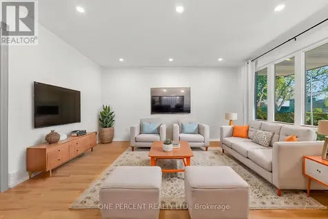 933 Kincaid Court Ottawa ON K1V 6N7