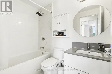 255 Bay Street Ottawa ON K1R 0C5