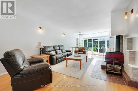 10 Coxford Street Ottawa ON K1J 6J6